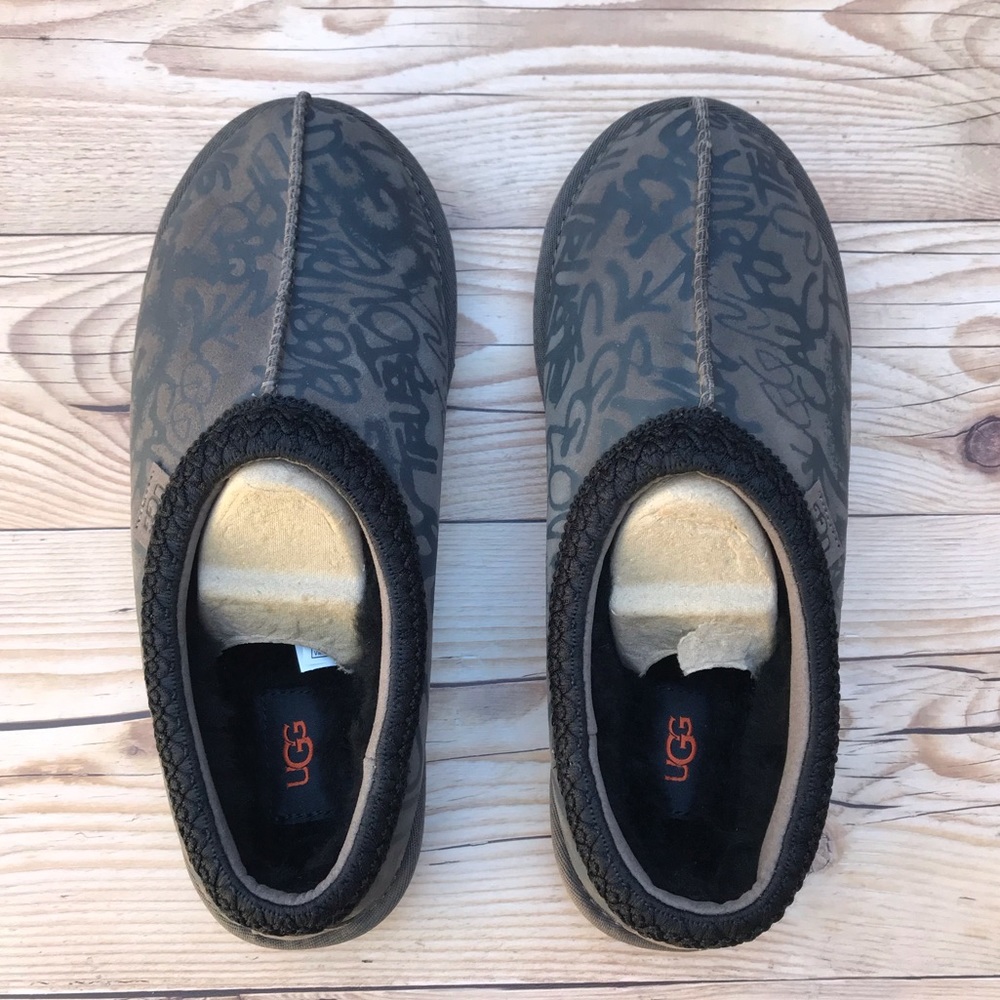 UGG Tasman Street Graffiti Slippers - Picture 10 of 16